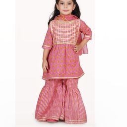 Little Dreams Baby Girls Floral Printed Pure Cotton Kurta & Sharara Set with Dupatta-15