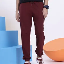 Aeropostale Men Typography Print Joggers-picture-15