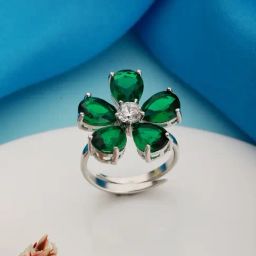 Saraf RS Jewellery Silver Emerald Zircon Minimal Floral Ring-44