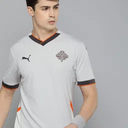 Puma V-Neck Football Dry Cell T-shirt-image-28