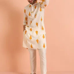 KISAH Men Printed Regular Kurta with Trousers image 1