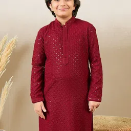 Here&Now X Sanwara Boys Chikankari Embroidered Mandarin Collar Sequinned Cotton Kurta-image-46