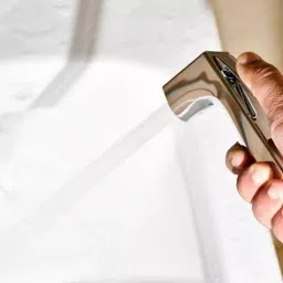 D&B BATHWARE ABS Chrome Finish Health Faucet with 1 m Hose and Holder, DB-TLTHF6620 image 3