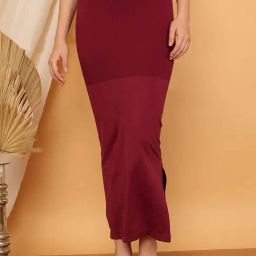Clovia Maroon Plain Saree Shapewear-image-30