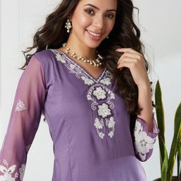 MOKOSH Women Embroidered Regular Thread Work Kurta with Trousers & With Dupatta image 5