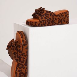 Froh Feet Women Printed Flatform Sandals with Bows-image-47