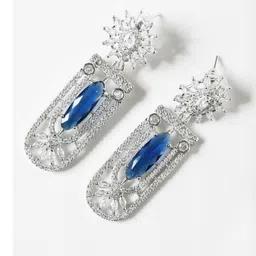 Manuvi Jewels Women Earrings image 2