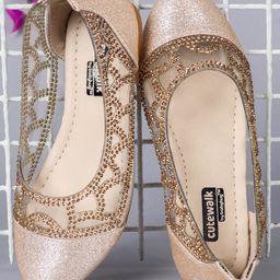 Cute Walk by Babyhug Bellies Glitter Pattern - Golden-picture-25