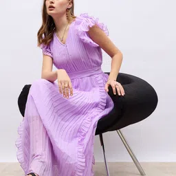 Styli Women Ruffle Sleeves V Neck Pleated A-Line Maxi Dress-24