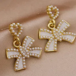 DIVASTRI Gold Alloy Earrings-8