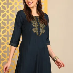 Anouk Floral Yoke Design Round Neck Thread Work Straight Kurta-picture-47