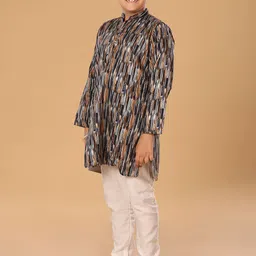 The Mini Trunk Boys Abstract Printed Regular Kurta with Trousers image 4