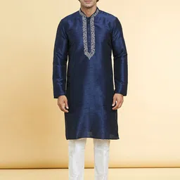 Arihant Rai Sinha Men Embroidered Regular Thread Work Kurta with Churidar-image-39