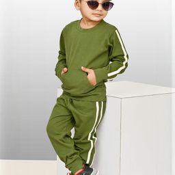 CHANDRIKA Kids-Boys Green Clothing Set-image-110
