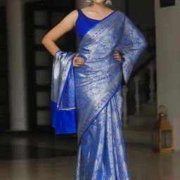 Satrani Blue Silk Blend Woven Saree With Unstitched Blouse-image-79