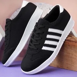 LeatherKraft Men Round Toe Lightweight Sneakers-image-4
