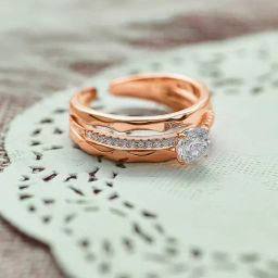 Silberry 92.5 Sterling Silver Rose Gold Crystal Queen Ring-picture-4