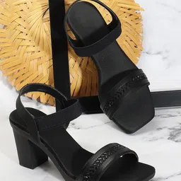 DIVASTRI Block Sandals-12
