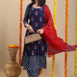 GoSriKi Ethnic Motifs Printed Straight Kurta with Palazzos & Dupatta-26