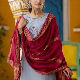 VredeVogelFloral Embroidered Thread Work Straight Kurta with Trousers & With Dupatta-image-17