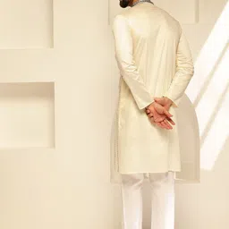 SOJANYA Men Embroidered Regular Thread Work Kurta with Pyjamas image 4