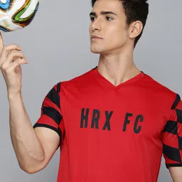 HRX by Hrithik Roshan Men Rapid Dry Typography Printed V-Neck Football T-shirt-image-84