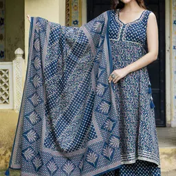 Anouk Blue Floral Printed Sweetheart Neck Pure Cotton A-line Kurta with Palazzos & Dupatta-picture-40