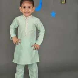 VASTRAMAY Kids Mint Green Regular Fit Kurta Set-image-93