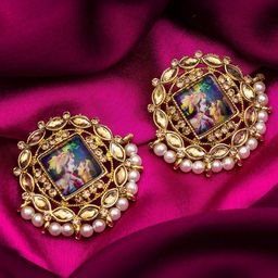 Anouk Gold-Plated Kundan Studded & Pearls Beaded Square Photo Design Temple Studs-image-7