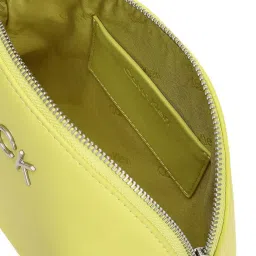 CALVIN KLEIN Citrus RE-LOCK Cross Body Bag image 4