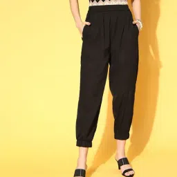 Melon by PlusS Black Regular Fit Joggers-picture-30