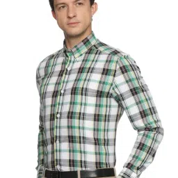 The Formal Club Green Comfort Fit Check Shirt-picture-35