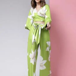 KASSUALLY Green & White Floral Print Co-Ord Set-picture-25