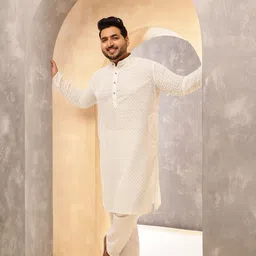 SOJANYA PLUS Woven Design Mandarin Collar Cotton Straight Kurta-image-7