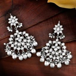 Peora Silver Ethnic Kundan & Beads Studded Chand Bali Earring-image-64