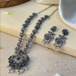 NAMAN ARTS Silver-Plated Stone Studded & Beaded Oxidised Jewellery Set-picture-27