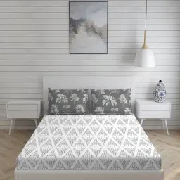 Layers Illuminating Homes Geometric Grey 144 TC Cotton King Bed Sheet with 2 Pillow Covers-image-62