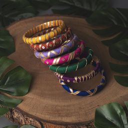 Taasha Craft Set Of 7 Threads Bangles image 3