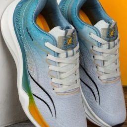 Columbus Men's White & Pista Running Shoes-image-7