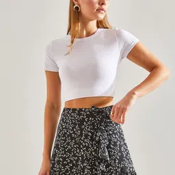 BIANCO LUCCI Floral Printed Flared Mini Skirt-78