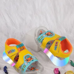 lmg lifestyle LMG Women Comfort Lifestyle Infants Printed Sandals-picture-41