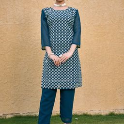DIVASTRI Women Floral Embroidered Kurta with Trousers-image-80