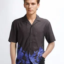 RARE RABBIT Men Comfort Boxy Fit Abstract Printed Cuban Collar Casual Shirt-picture-32