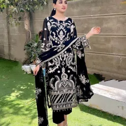 BAESD Ethnic Motifs Embroidered Straight Kurta With Trousers & Dupatta-9