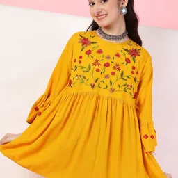 BAESD Floral Embroidered Top-image-79