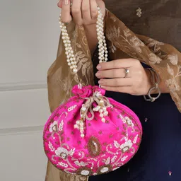 Anouk Floral Embellished Potli-picture-46