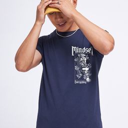 Bewakoof Men Graphic Printed Round Neck Pure Cotton T-shirt-image-17