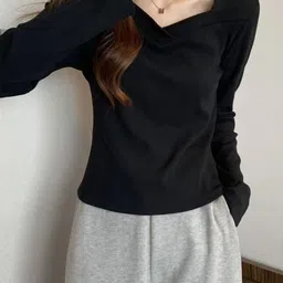HERE&NOW V-Neck Long Sleeves Solid Top-image-14
