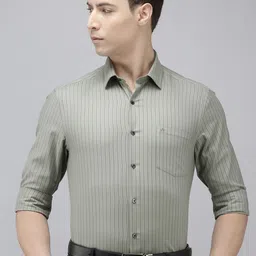 Arrow Manhattan Slim Fit Self Striped Pure Cotton Formal Shirt-picture-27