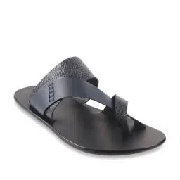 Mochi Men's Black & Blue Cross Strap Sandals-image-54